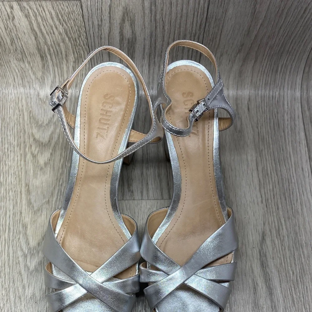 SCHUTZ pre owned